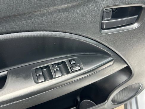 Used 2022 Mitsubishi Mirage G4 ES image 5