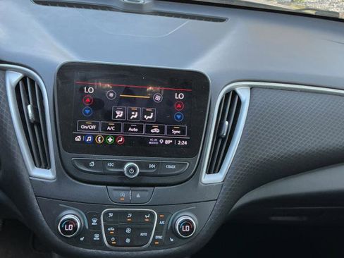 Used 2023 Chevrolet Malibu LT image 13