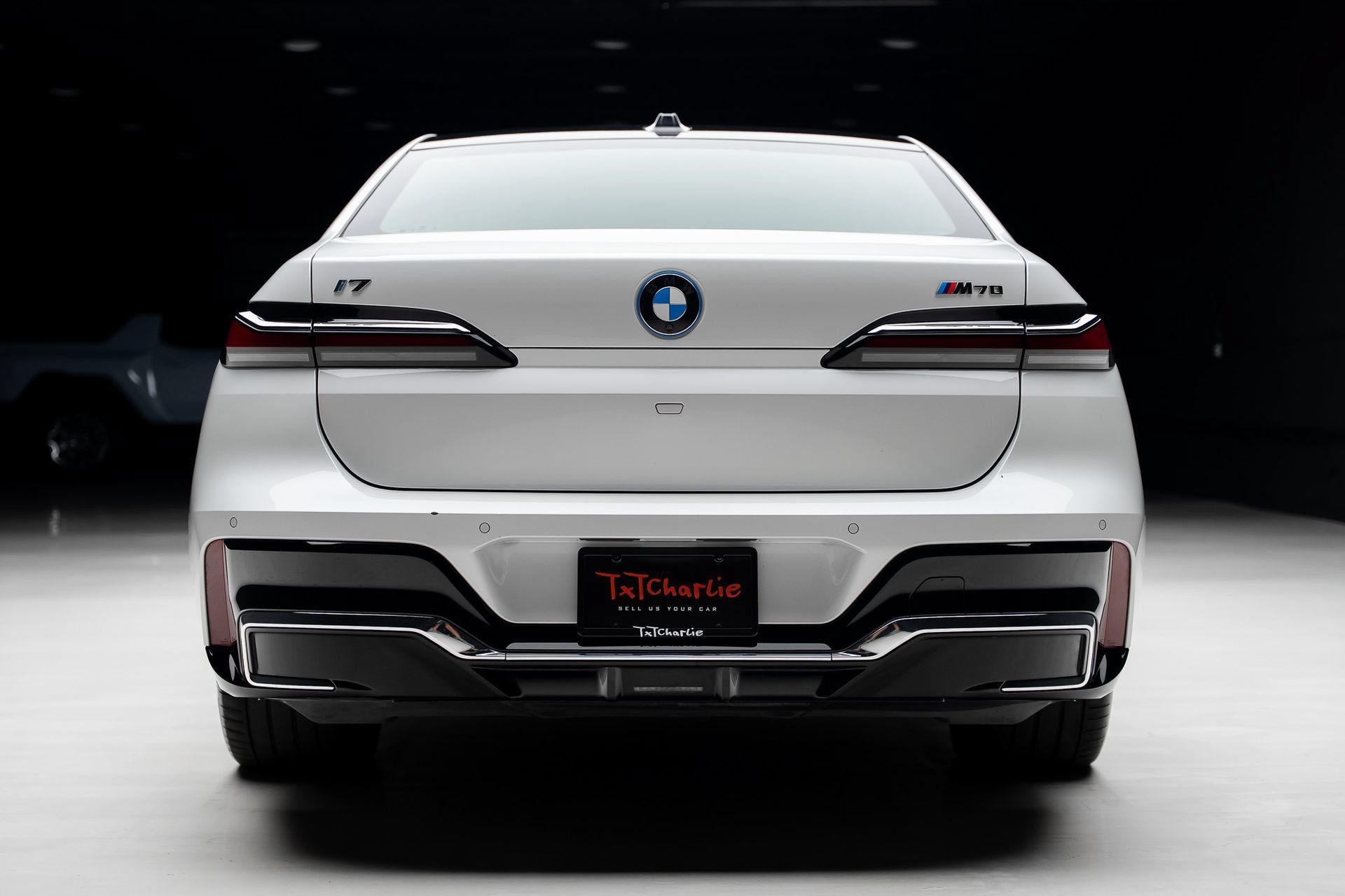Used 2024 BMW i7 M70 AWD/4WD image 28
