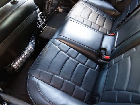 Used 2022 Kia Stinger GT2 image 13