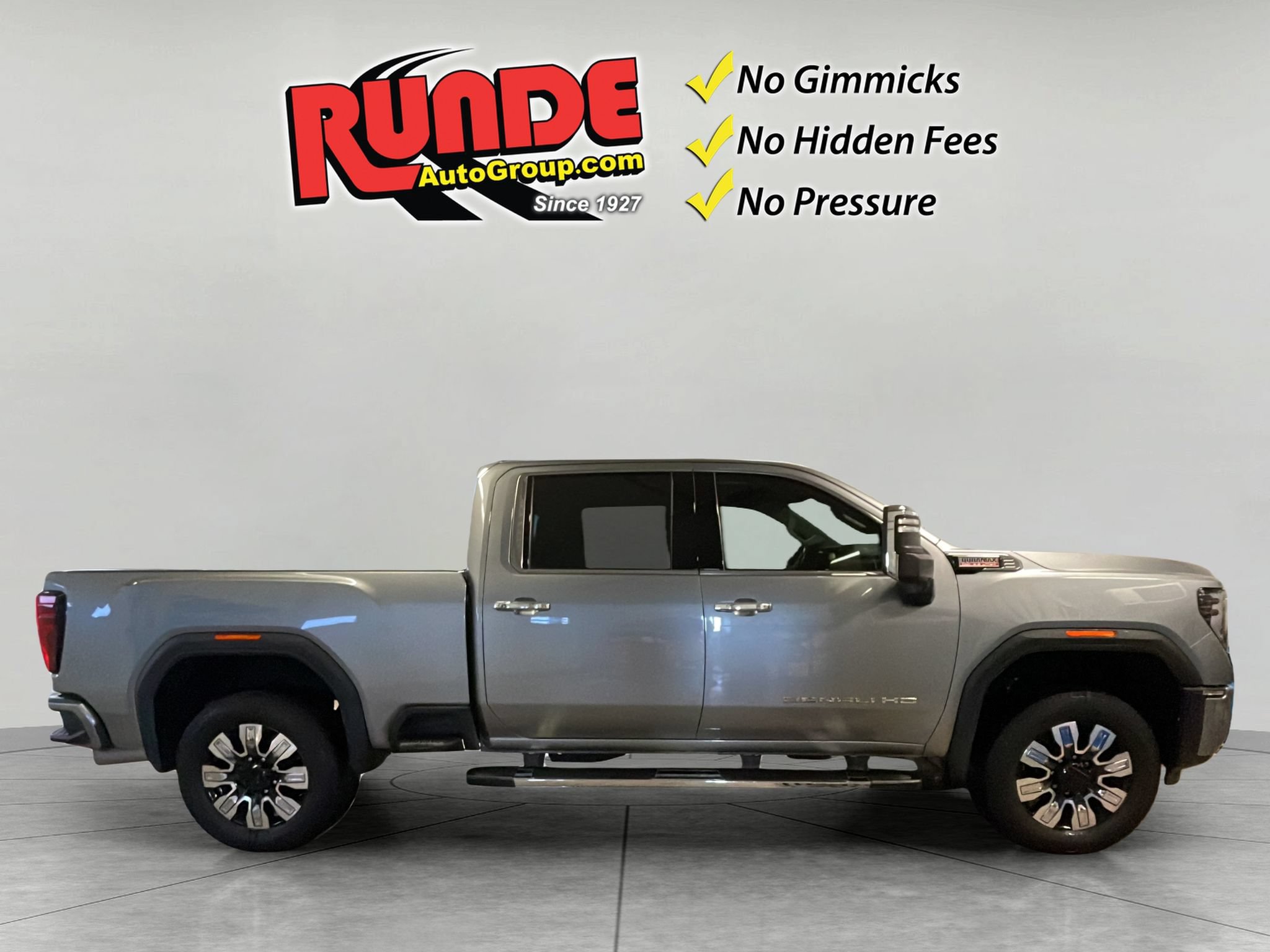 Used 2025 GMC Sierra 2500 Denali w/ Denali Reserve Package AWD/4WD image 7