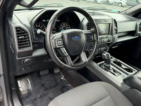 Used 2018 Ford F150 XLT w/ Equipment Group 302A Luxury AWD/4WD image 11