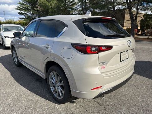 New 2025 MAZDA CX-5 AWD 2.5 S w/ Premium Plus Pkg image 4