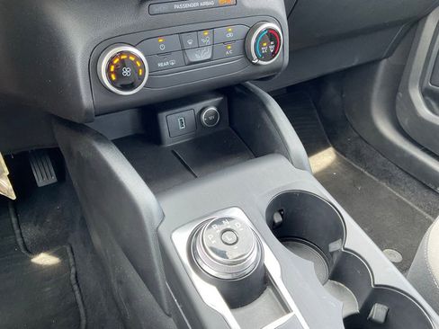 Used 2020 Ford Escape S AWD/4WD image 18