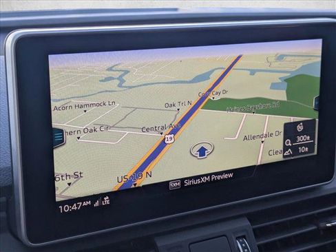 Used 2018 Audi Q5 2.0T Premium Plus w/ Premium Plus Package image 12