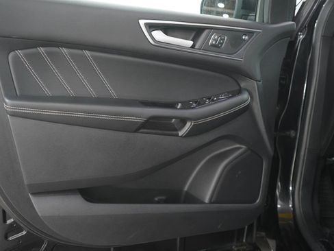 Used 2020 Ford Edge ST w/ Equipment Group 401A AWD/4WD image 19