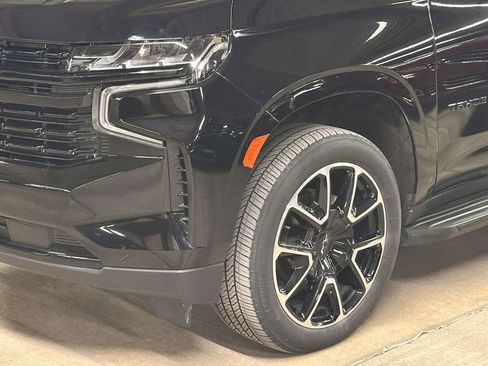 Used 2023 Chevrolet Tahoe RST w/ Luxury Package AWD/4WD image 9