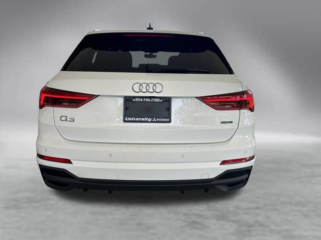 Used 2025 Audi Q3 2.0T Premium AWD/4WD image 32