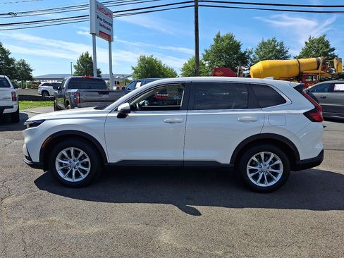 Used 2024 Honda CR-V EX-L image 4