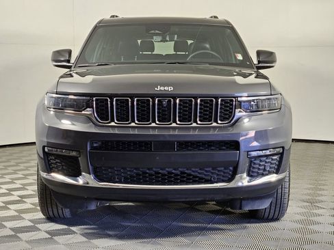 Used 2024 Jeep Grand Cherokee L Limited w/ Luxury Tech Group II image 2