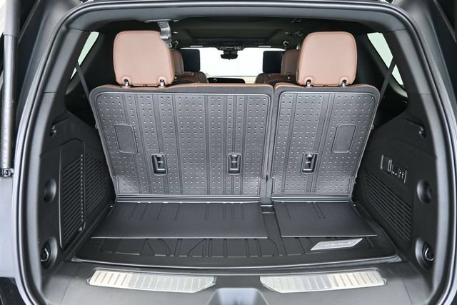 New 2026 Chevrolet Tahoe High Country AWD/4WD image 27
