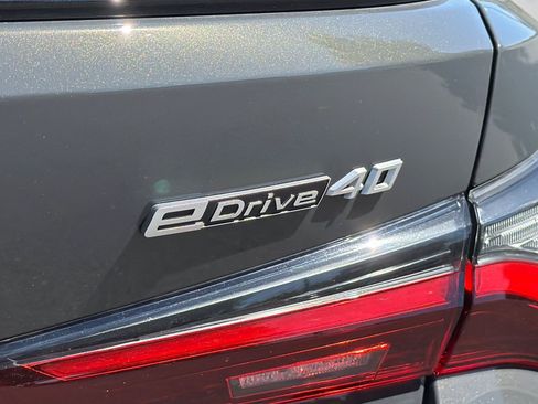 Used 2023 BMW i4 eDrive40 w/ M Sport Package RWD image 38
