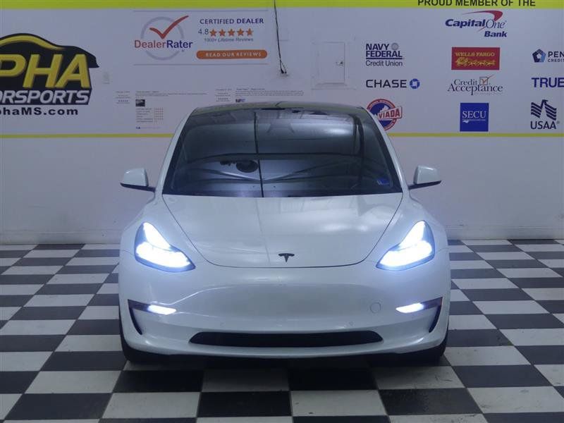 Used 2021 Tesla Model 3 Long Range AWD/4WD image 2