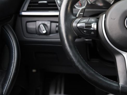Used 2015 BMW M4 Coupe RWD image 26