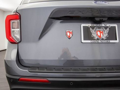 Used 2022 Ford Explorer ST image 40