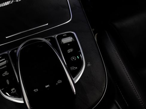 Used 2019 Mercedes-Benz E 63 AMG S image 38