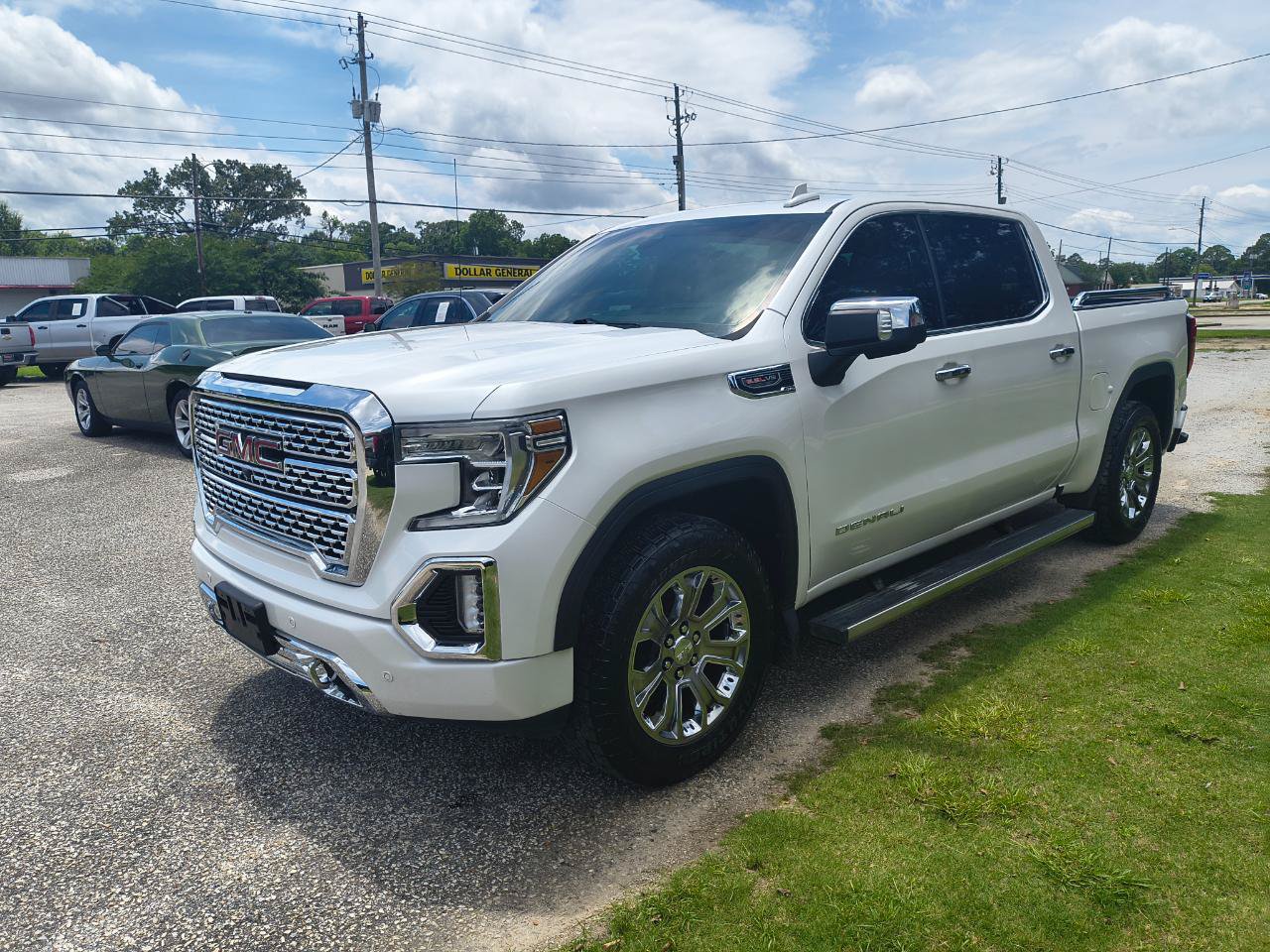 Used 2019 GMC Sierra 1500 Denali w/ Denali Ultimate Package AWD/4WD image 4