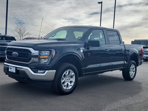 Used 2023 Ford F150 XLT image 2