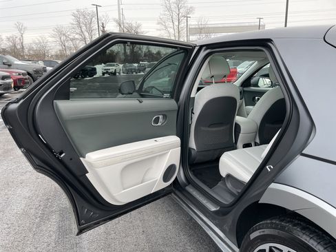 Used 2023 Hyundai Ioniq 5 Limited image 26
