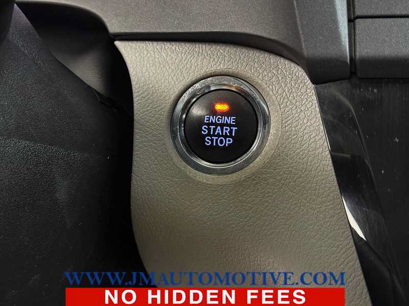 Used 2019 Toyota Sienna XLE w/ Carpet Mat Package AWD/4WD image 44