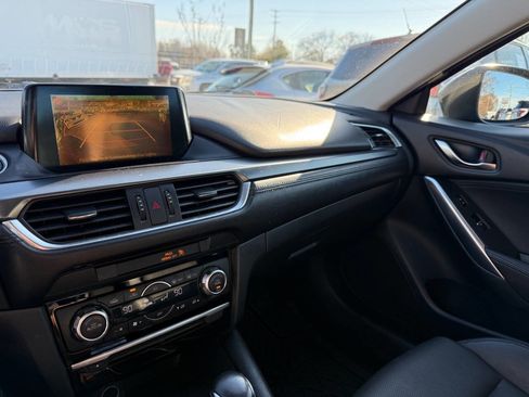 Used 2017 MAZDA MAZDA6 Touring image 19