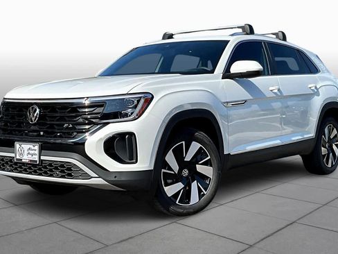 New 2026 Volkswagen Atlas Cross Sport SEL image 1