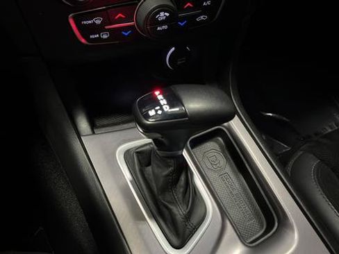 Used 2023 Dodge Charger R/T w/ Plus Group RWD image 18