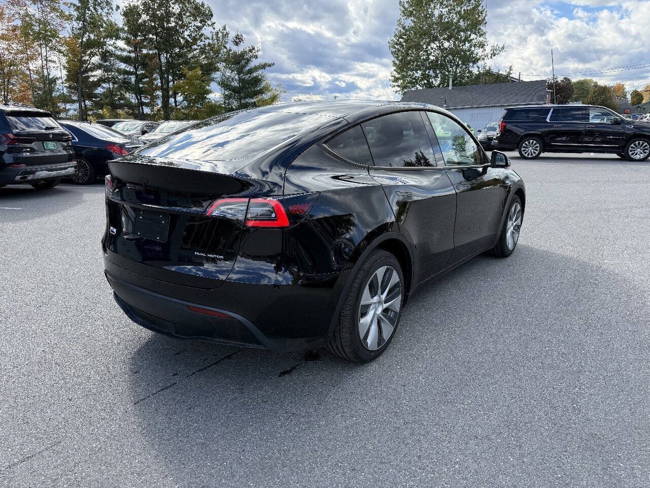 Used 2020 Tesla Model Y Long Range AWD/4WD image 7