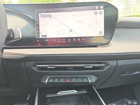 New 2026 Audi Q3 quattro 2.0T AWD/4WD image 18