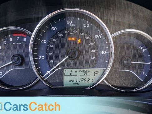 Used 2015 Toyota Corolla LE FWD image 25