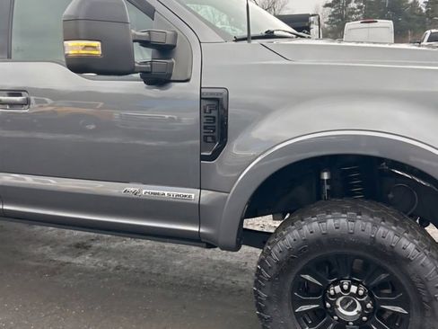 Used 2022 Ford F350 Lariat w/ Tremor Off-Road Package image 10
