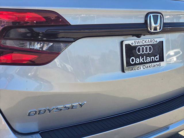 Used 2025 Honda Odyssey EX-L image 13