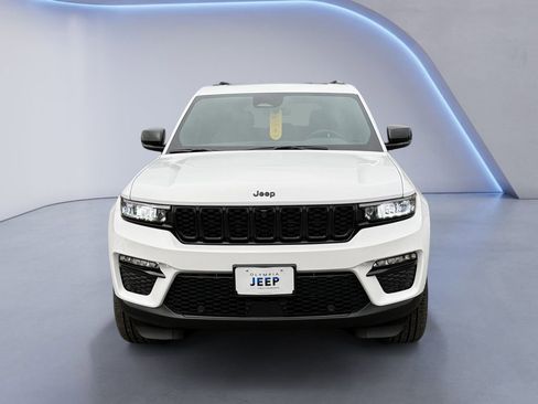 New 2025 Jeep Grand Cherokee Limited w/ Luxury Tech Group II image 10