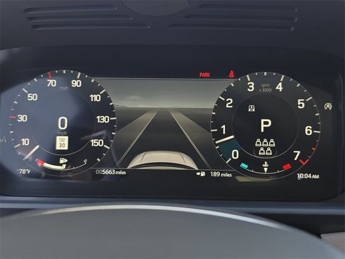 Used 2025 Land Rover Discovery Dynamic SE image 21