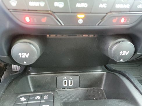 Used 2022 Ford Ranger Lariat w/ Tremor Off-Road Package image 27