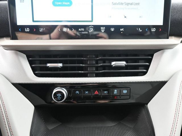 New 2025 Ford Explorer Active w/ Active Comfort Package RWD image 19