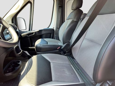 Used 2024 RAM ProMaster 2500 w/ Quick Order Package 22G SLT FWD image 20