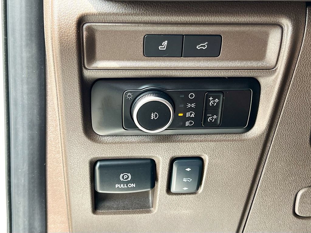 Used 2024 Ford Expedition King Ranch RWD image 10