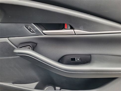 New 2025 MAZDA CX-30 AWD 2.5 S w/ Select Sport Pkg image 16