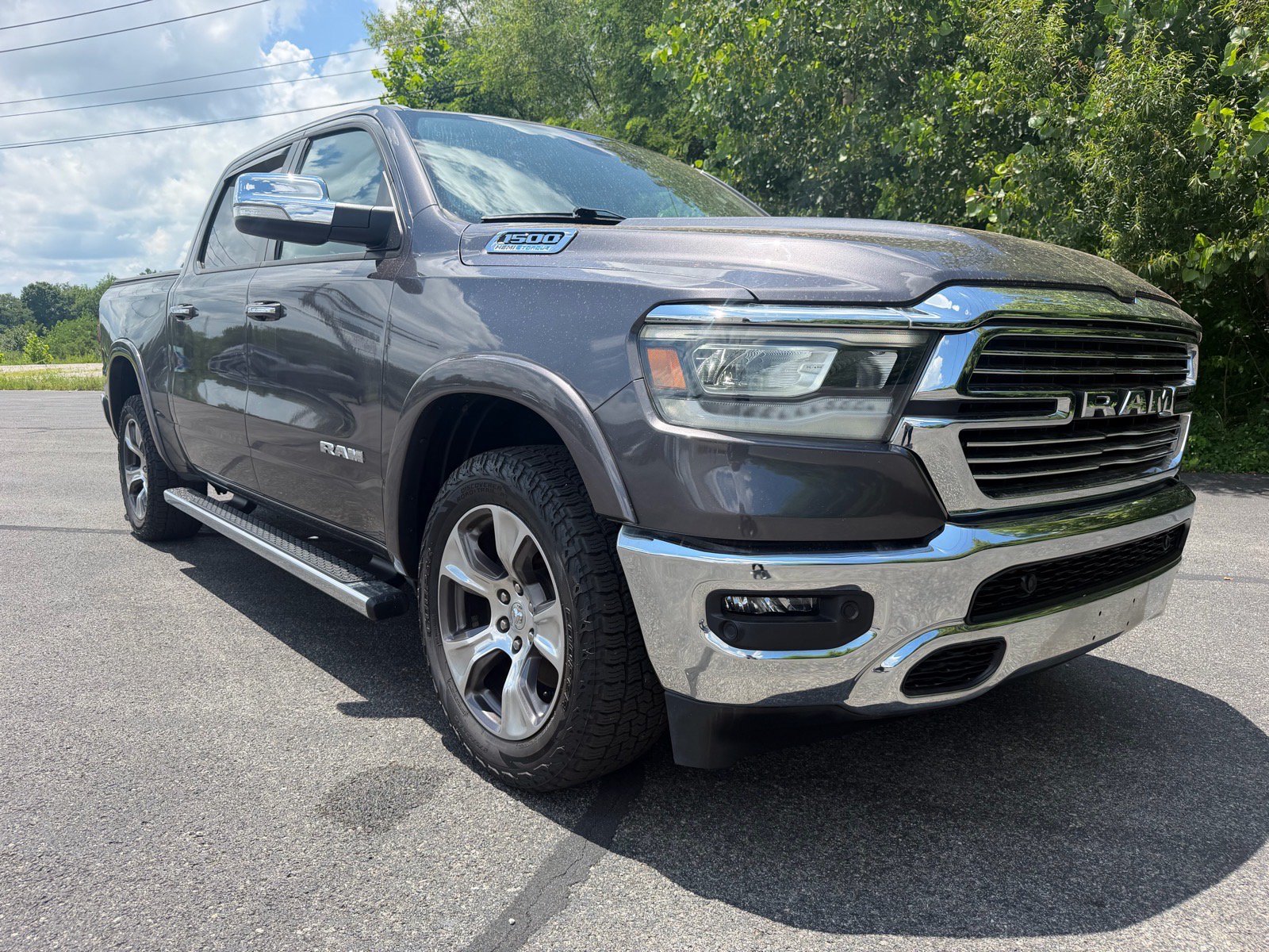 Used 2022 RAM 1500 Laramie AWD/4WD image 4