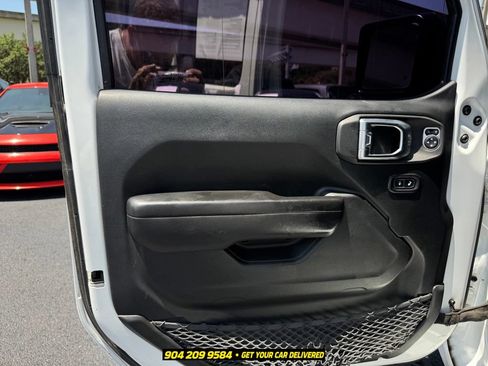 Used 2021 Jeep Wrangler Unlimited Sport AWD/4WD image 22
