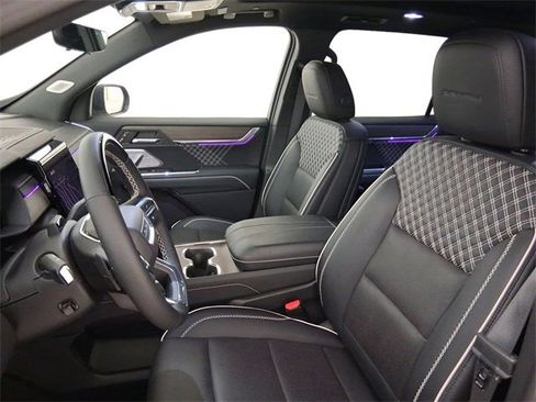 Certified 2024 GMC Acadia Denali w/ Super Cruise Package image 12