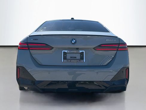 New 2026 BMW 550e xDrive w/ Executive Package image 5