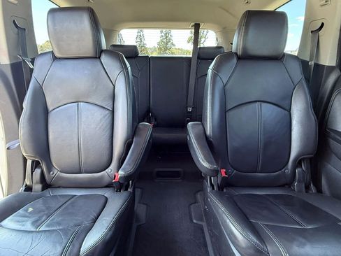 Used 2014 Chevrolet Traverse LT w/ LPO, 'HIT The Road' Package image 23