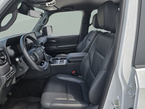 Used 2024 Toyota Land Cruiser AWD/4WD image 11