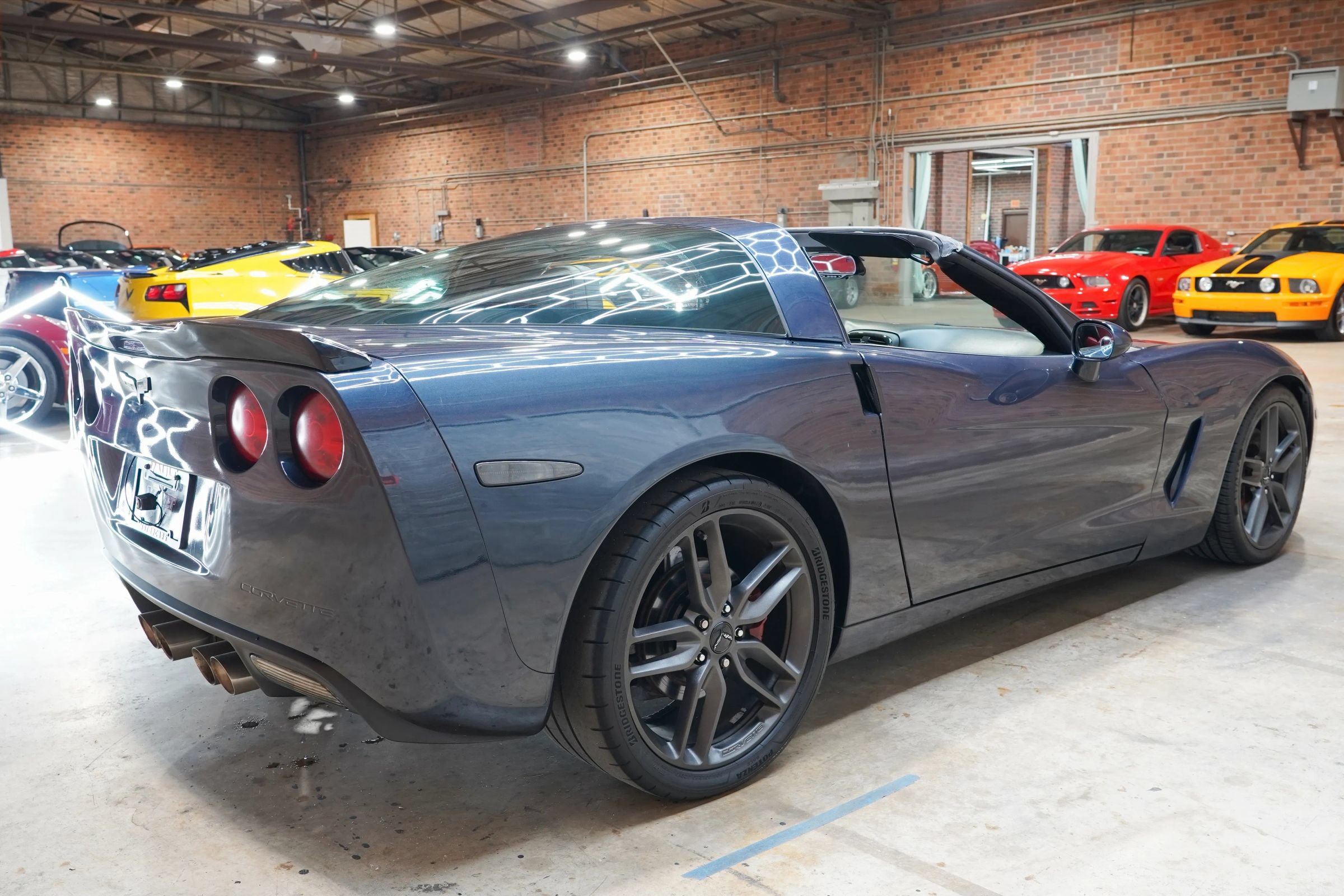 Used 2013 Chevrolet Corvette Coupe w/ Battery Protection Package RWD image 39
