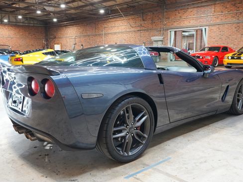 Used 2013 Chevrolet Corvette Coupe w/ Battery Protection Package RWD image 39