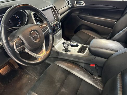 Used 2015 Jeep Grand Cherokee Altitude AWD/4WD image 14