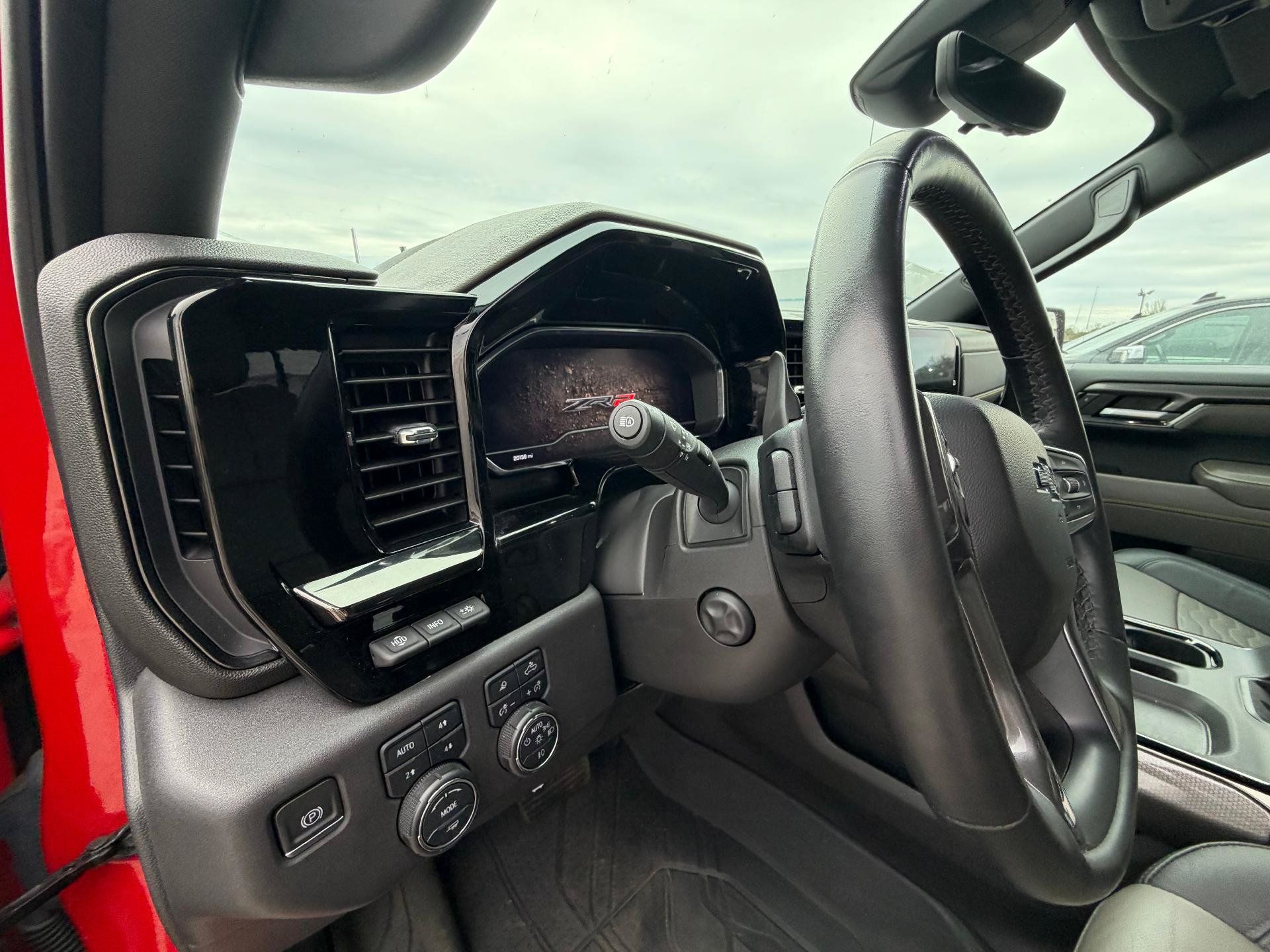 Used 2023 Chevrolet Silverado 1500 ZR2 w/ Technology Package AWD/4WD image 10