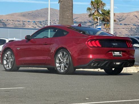 Used 2022 Ford Mustang GT Premium w/ Equipment Group 401A RWD image 6